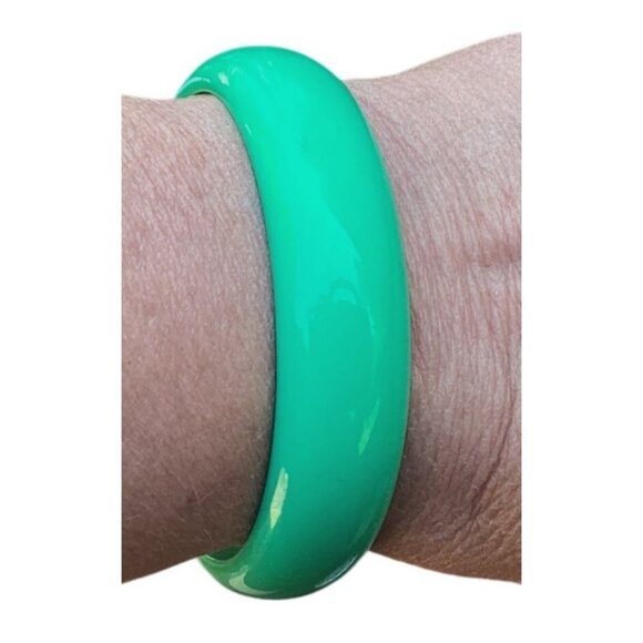 Unbranded Jewelry - Vintage Light Teal Green Lucite Bangle Bracelet Minimalist Color Pop Retro